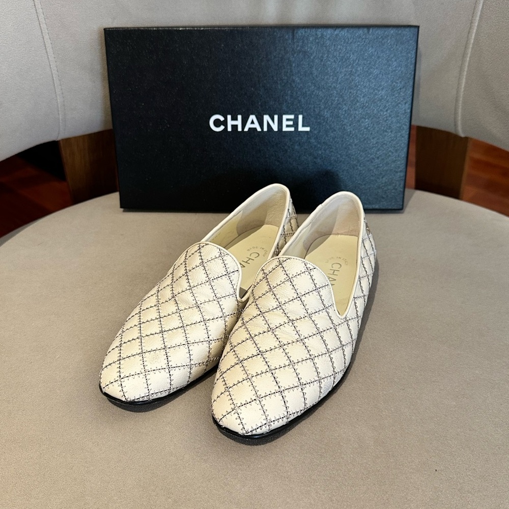 CHANEL Cream Quilted Slip-On Loafers